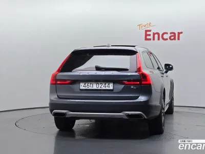 2019 Volvo V90 T5 Pro AWD, фото 4, лот 10210449