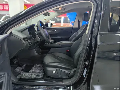 2022 Hongqi E-QM5 431km Charging Enjoyment Edition, фото 4, лот 10288162