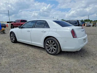 2014 CHRYSLER 300, фото 2, лот 10864201