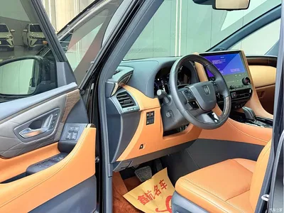 2024 Toyota Vellfire Crown Hybrid 2.5L Executive Premium Edition, фото 4, лот 10269921