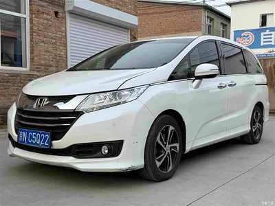 2015 Honda Odyssey Facelift 2.4L Luxury Edition, фото 1, лот 11134259