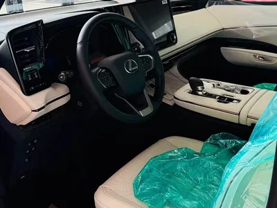 2025 Lexus LM Model 500h Four-Seater Imperial Edition, фото 2, лот 10313270