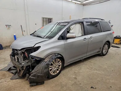 2012 TOYOTA SIENNA XLE 8-PASSENGER, фото 1, лот 10510846