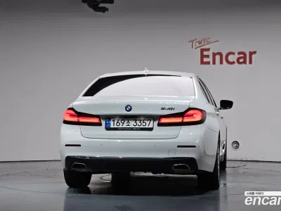 2022 BMW 5-Series 530i Luxury, фото 3, лот 10527295