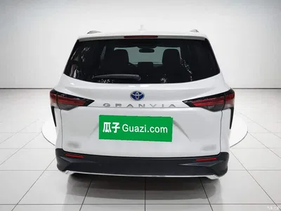 2023 Toyota Granvia 2.5L Hybrid Comfort Edition, фото 3, лот 10298799