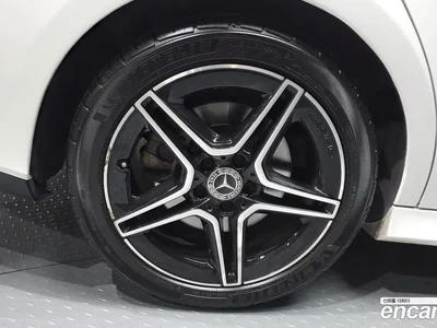 2021 Mercedes-Benz CLA-Class CLA250 4MATIC, фото 4, лот 10037131