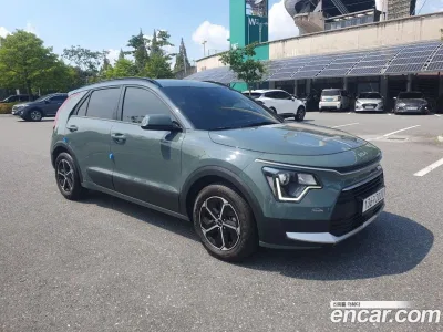 2023 Kia Niro Prestige, фото 1, лот 10077750