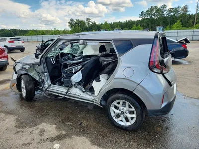 2023 KIA SOUL LX, фото 2, лот 10783208