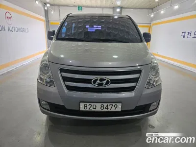 2017 Hyundai Starex 5-Seater VAN, фото 1, лот 10191210