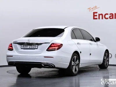2019 Mercedes-Benz E-Class E220d Avantgarde, фото 2, лот 10168675