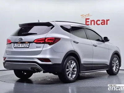 2016 Hyundai Santafe Diesel 2.0 2WD, фото 2, лот 10654338
