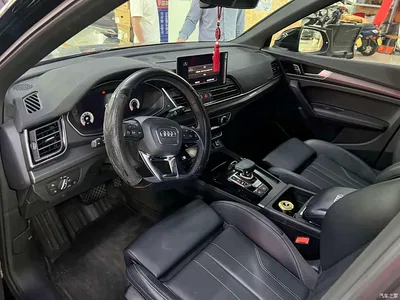 2025 Audi Q5L 40 TFSI Luxury Dynamic, фото 4, лот 10456526
