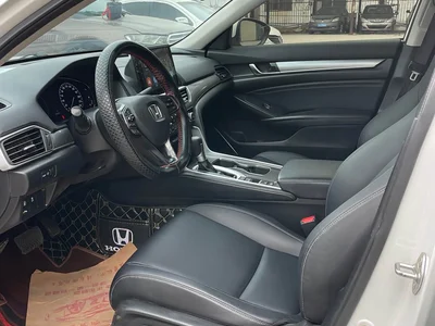 2018 Honda Accord 260TURBO Luxury Edition China V, фото 4, лот 10426025