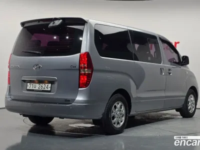 2012 Hyundai Starex 12-Seater Wagon, фото 2, лот 10521754