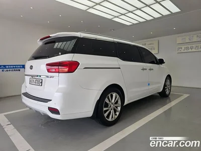 2019 Kia Canival 9-Seater Prstige, фото 2, лот 10998414