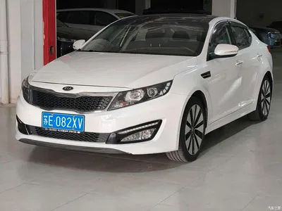 2012 Kia K5 2.0L Automatic DLX, фото 1, лот 10336142