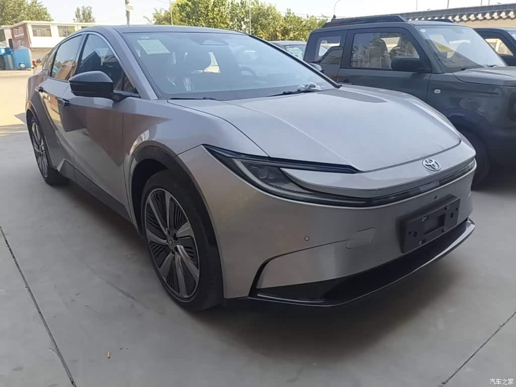 2025 Toyota bZ5 Model 550 PRO, фото 4, лот 10481733