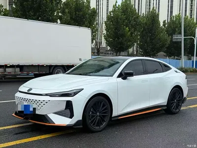 2025 Changan UNI-V 1.5T 500Bar Premium Sport Model, фото 1, лот 10251837