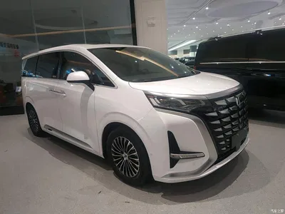 2024 Denza D9 DM-i 980 AWD Flagship, фото 4, лот 10346776