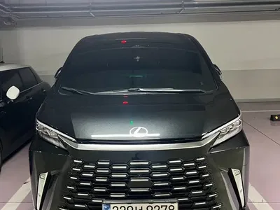 2025 Lexus LM 500h Executive, фото 1, лот 10032967