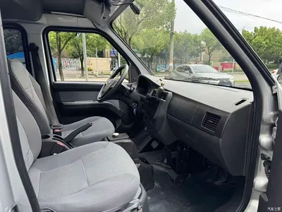 2020 Wuling Motors Wuling Rongguang EV Passenger Van Basic 7-seater 300KM, фото 4, лот 11167449