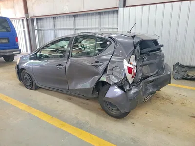 2013 TOYOTA PRIUS C TWO, фото 2, лот 10551174