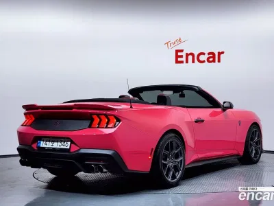2024 Ford Mustang 2.3 Ecoboost Premium Convertible, фото 2, лот 10125337
