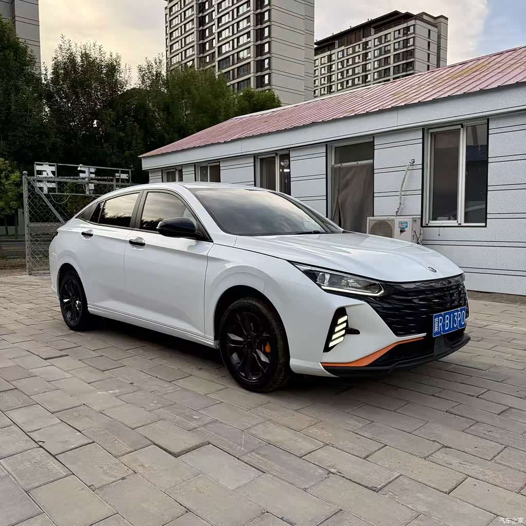 2023 Dongfeng Aeolus Yixuan 1.5L Automatic Glory Edition, фото 3, лот 11197685
