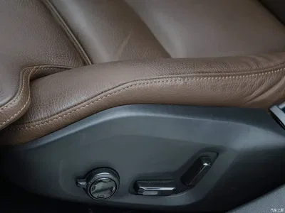 2020 Volvo V60 T5 Smart Luxury Edition, фото 4, лот 10352509