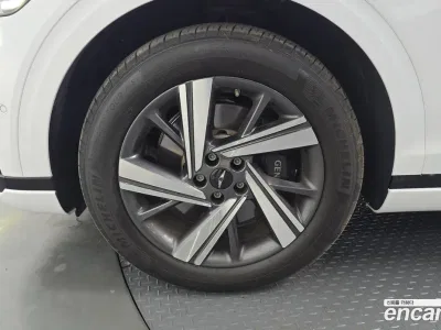 2025 Genesis GV70 2.5T Gasoline AWD, фото 4, лот 10202931