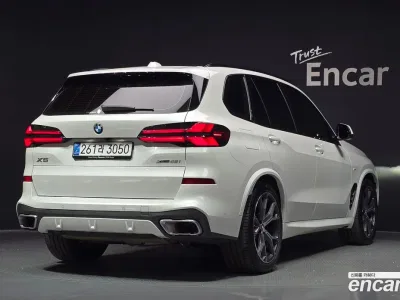2025 BMW X5 xDrive 40i M Sport, фото 1, лот 10072182