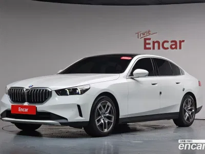 2024 BMW 5-Series 520i, фото 1, лот 10177984