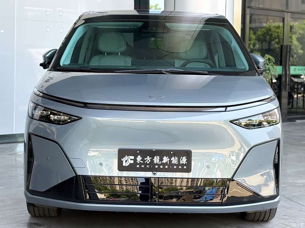 2025 XPeng X9 Extended Range Edition, фото 2, лот 10765897