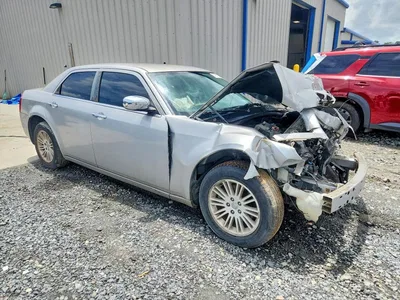 2010 CHRYSLER 300 TOURING, фото 4, лот 10865010