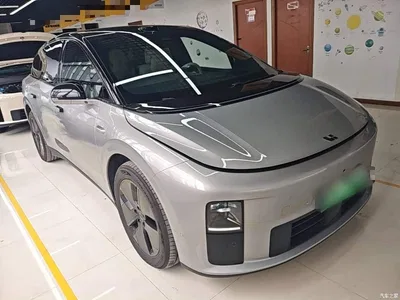 2025 Li Auto i6 2WD Base Model, фото 4, лот 11023684