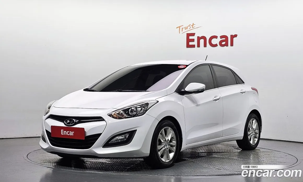 2015 Hyundai i30 Diesel 1.6 VGT PYL, фото 1, лот 10955169