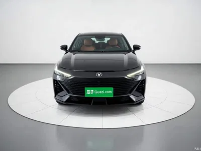 2022 Changan UNI-V 1.5T Premium Model, фото 2, лот 11415090