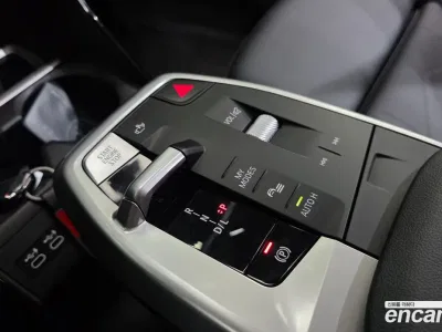 2023 BMW 2-Series 218d Luxury, фото 3, лот 10035906