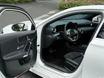 2021 Mercedes-Benz A-Class A 200 L Sport Sedan Fashion Edition, фото 4, лот 10306893