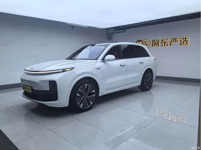 2025 Li Auto Li L8 Ultra Smart Renewal Edition, фото 2, лот 10824305