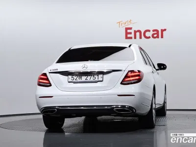 2018 Mercedes-Benz E-Class E300 Exclusive, фото 3, лот 10049268