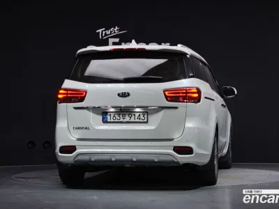 2019 Kia Canival 9-Seater Prstige, фото 4, лот 10766633