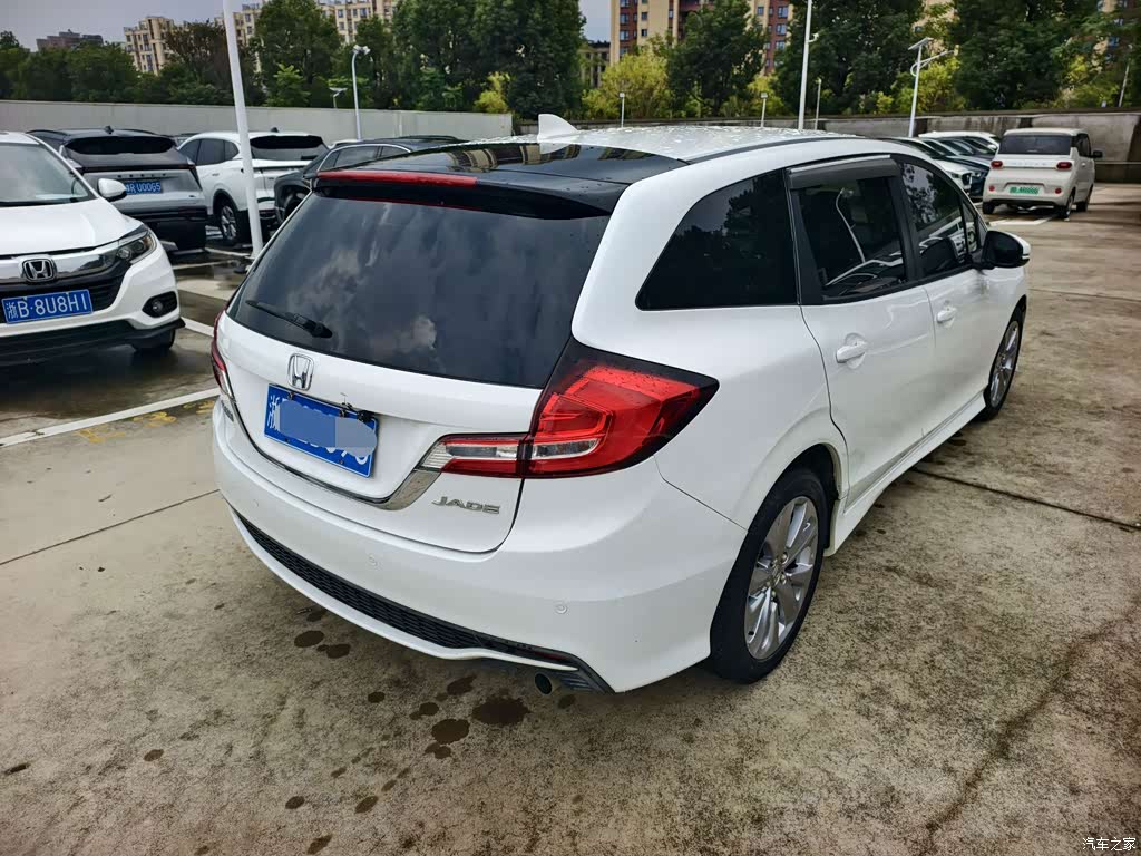 2017 Honda Jade 1.8L Automatic Classic Edition 5-seater, фото 4, лот 11222536