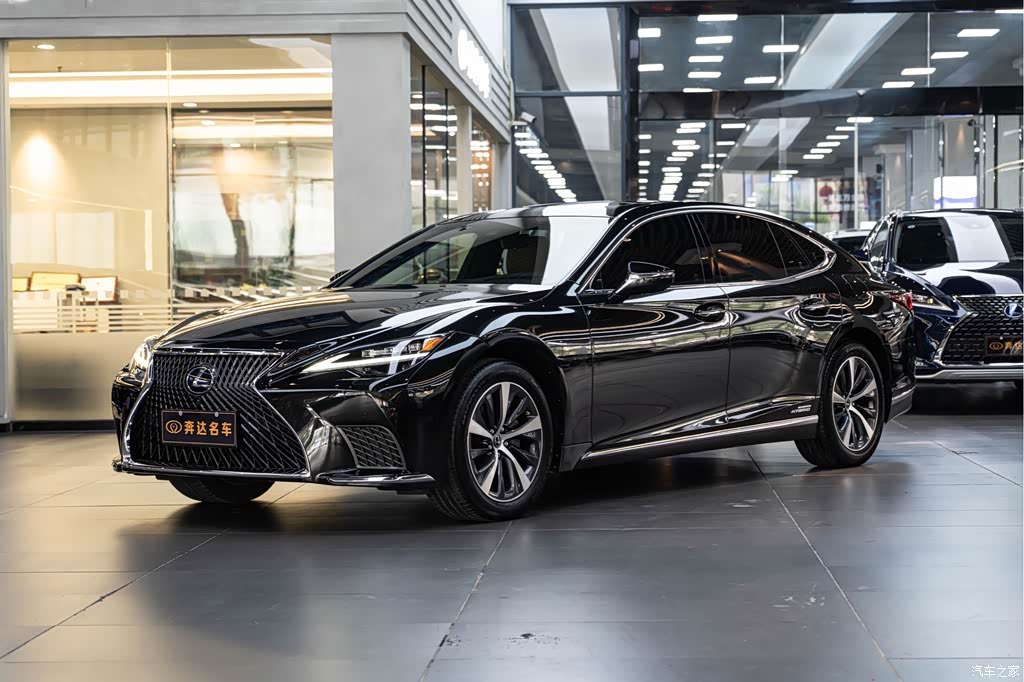 2021 Lexus LS 500h Premium Edition, фото 1, лот 11068114