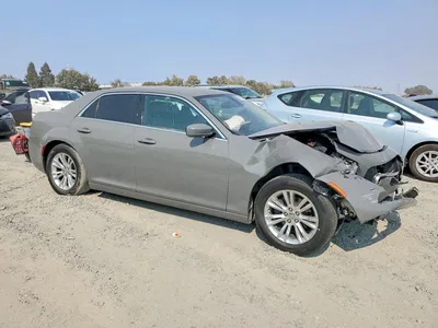 2018 CHRYSLER 300 TOURING, фото 4, лот 10867769