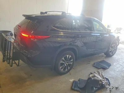 2022 TOYOTA HIGHLANDER XLE, фото 3, лот 10539330
