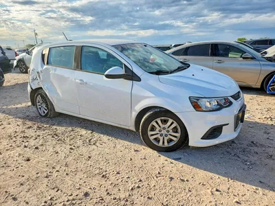 2018 CHEVROLET SONIC, фото 4, лот 10576670