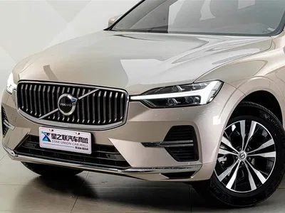 2023 Volvo XC60 B5 AWD Smart Luxury Edition, фото 2, лот 10399669