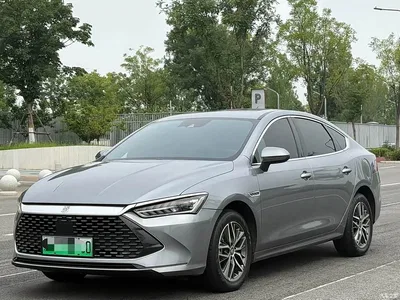 2023 BYD Qin PLUS DM-i 120KM Navigation Premium Type, фото 1, лот 10363160