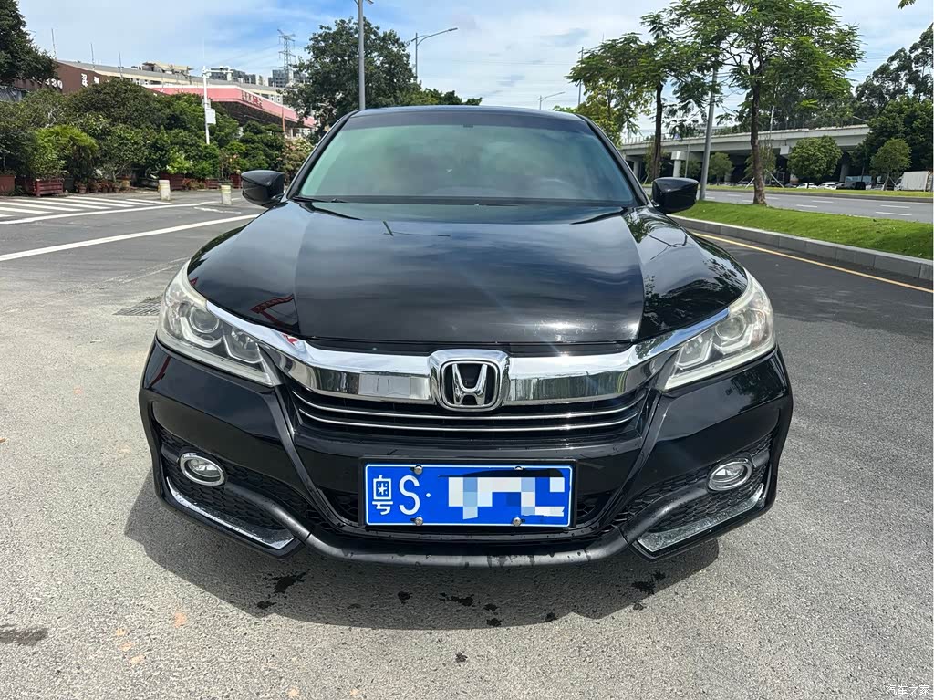 2016 Honda Accord 2.0L Comfort Edition, фото 1, лот 11227918
